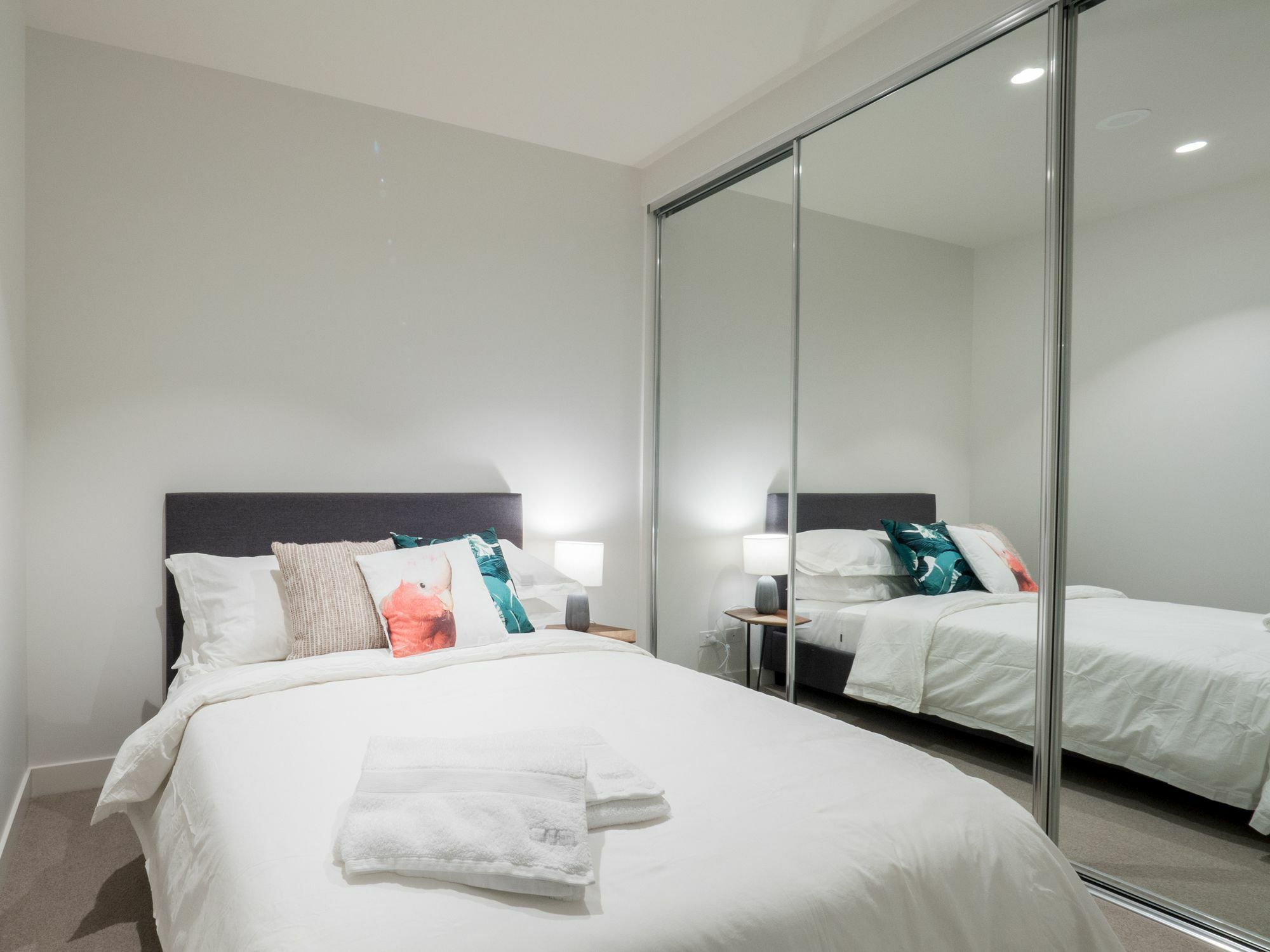 Apartment Littlestay Collection- Eporo Melbourne