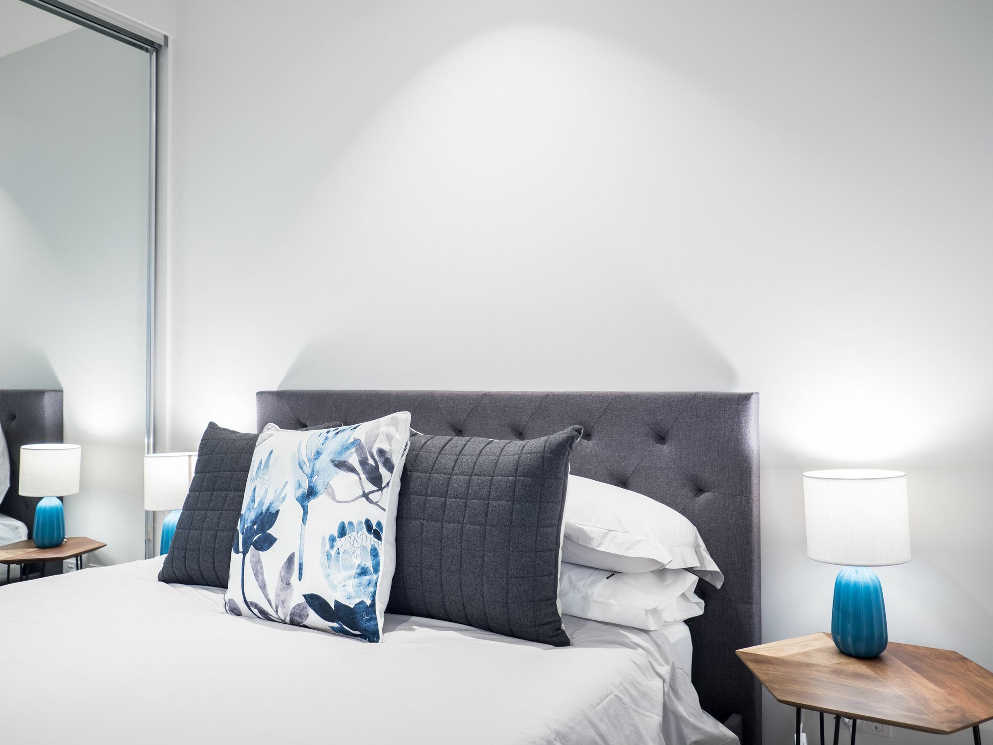 Littlestay Collection- Eporo Apartment
