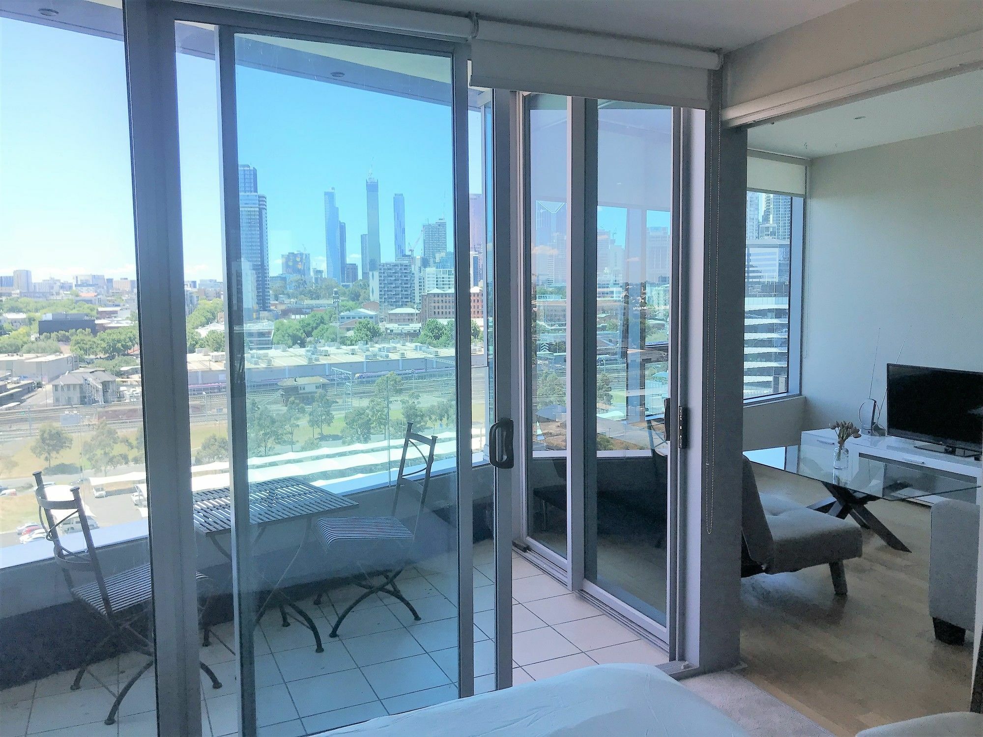 Apartment Readyset Pier