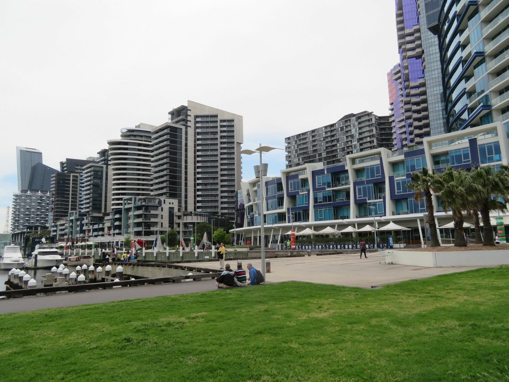 Readyset Pier Apartment Melbourne