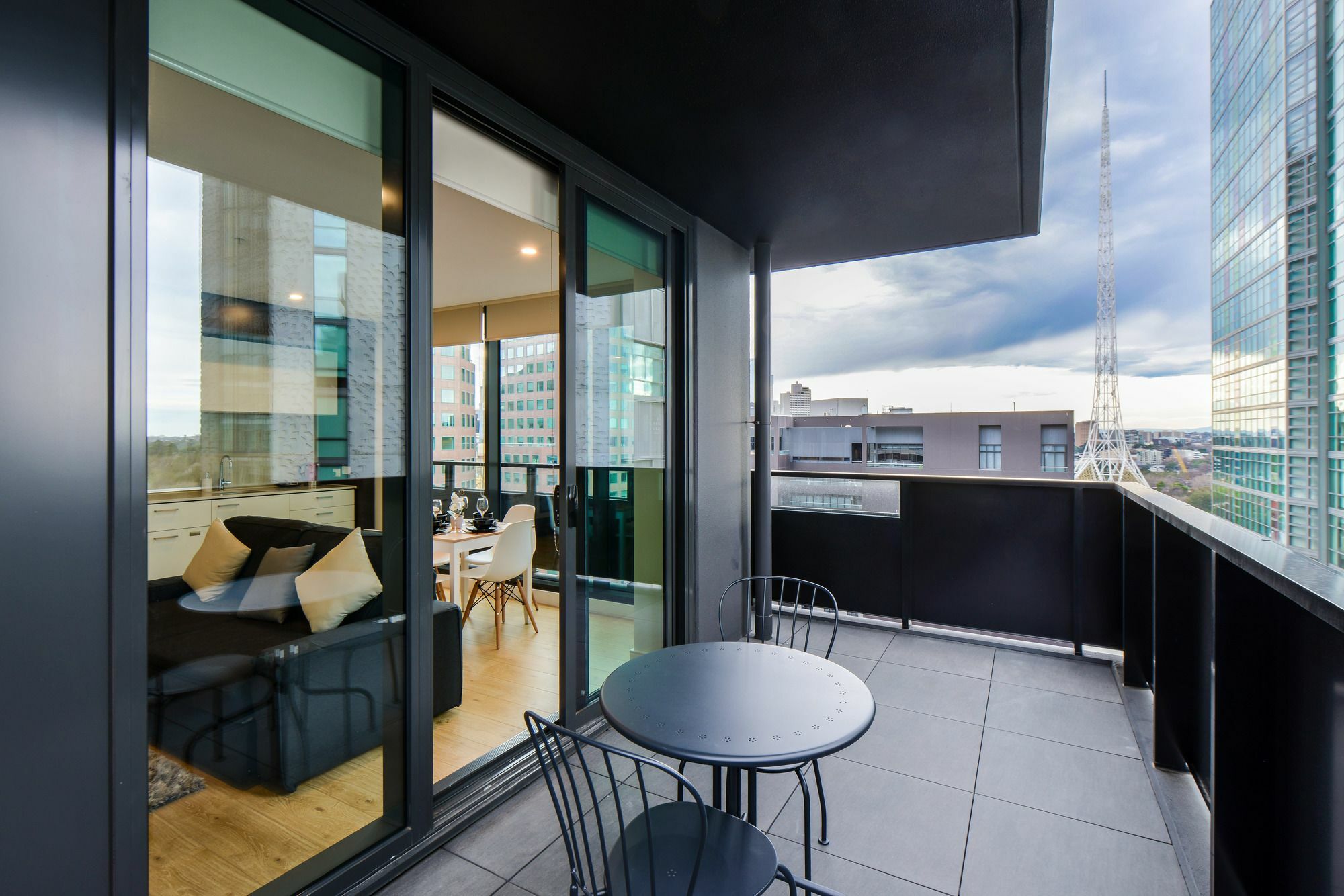 Urbanminder At Opus Apartment Melbourne