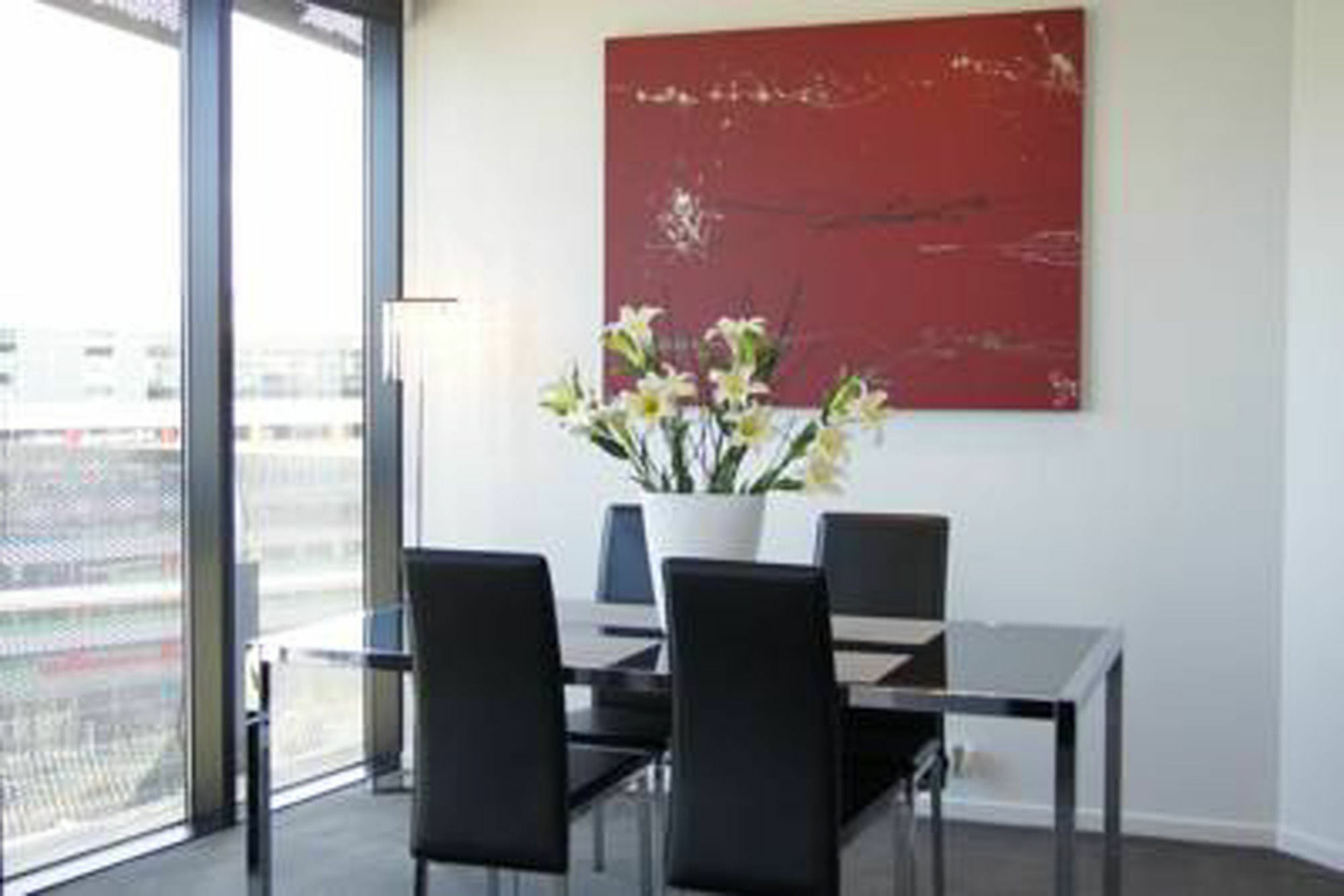 Docklands Executive -