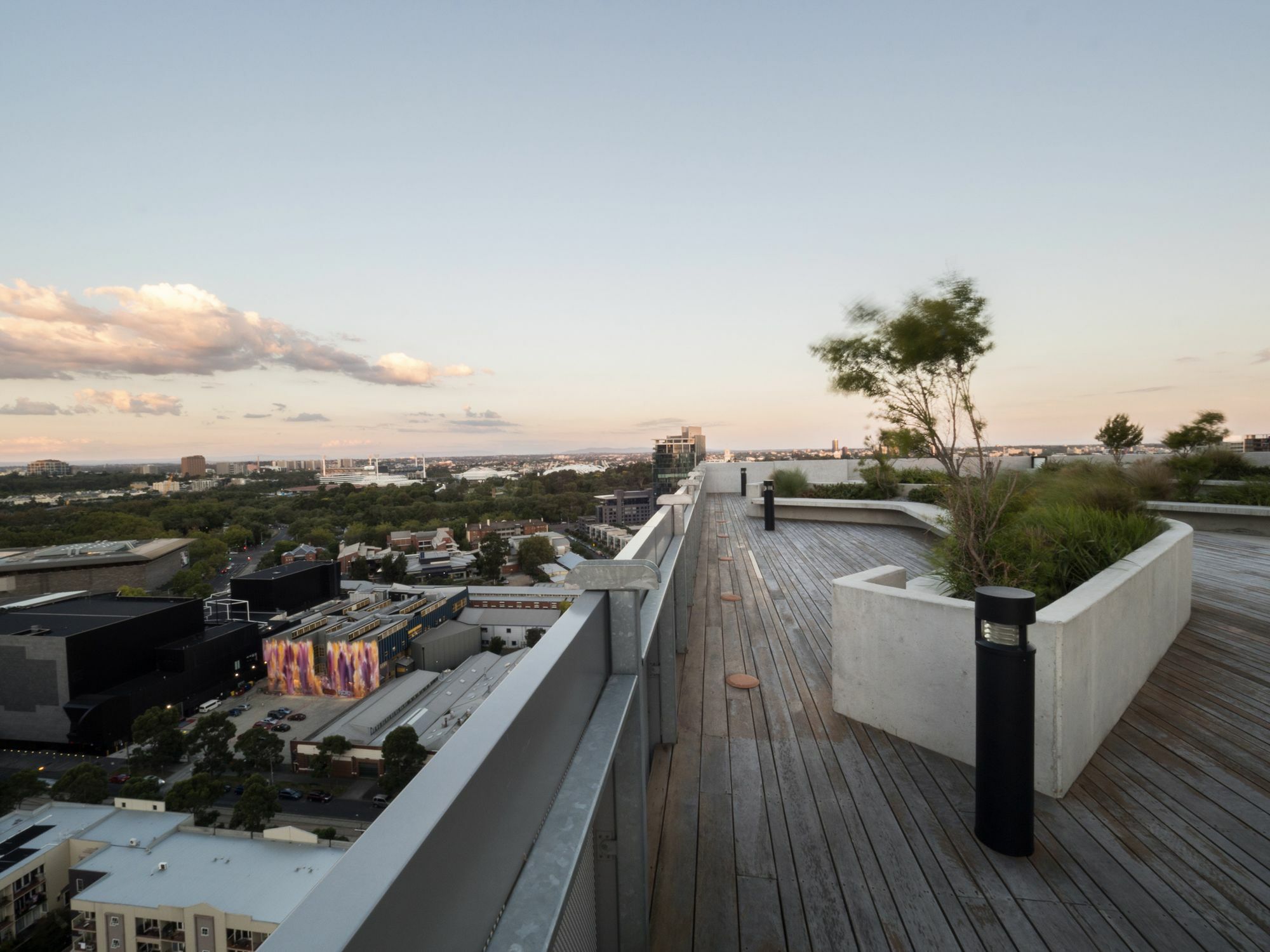 Littlestay Sturt - 2 Bedroom Aptm *