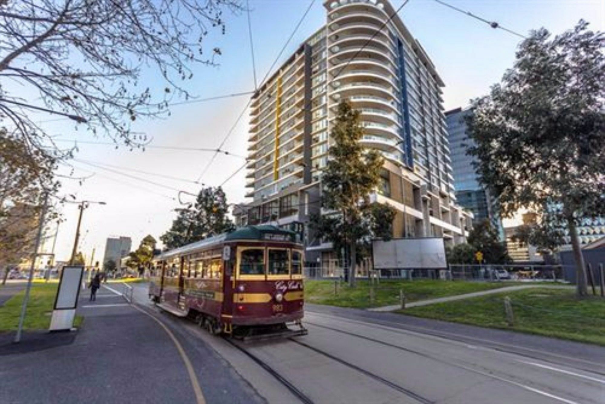 At Mccrae Docklands Melbourne