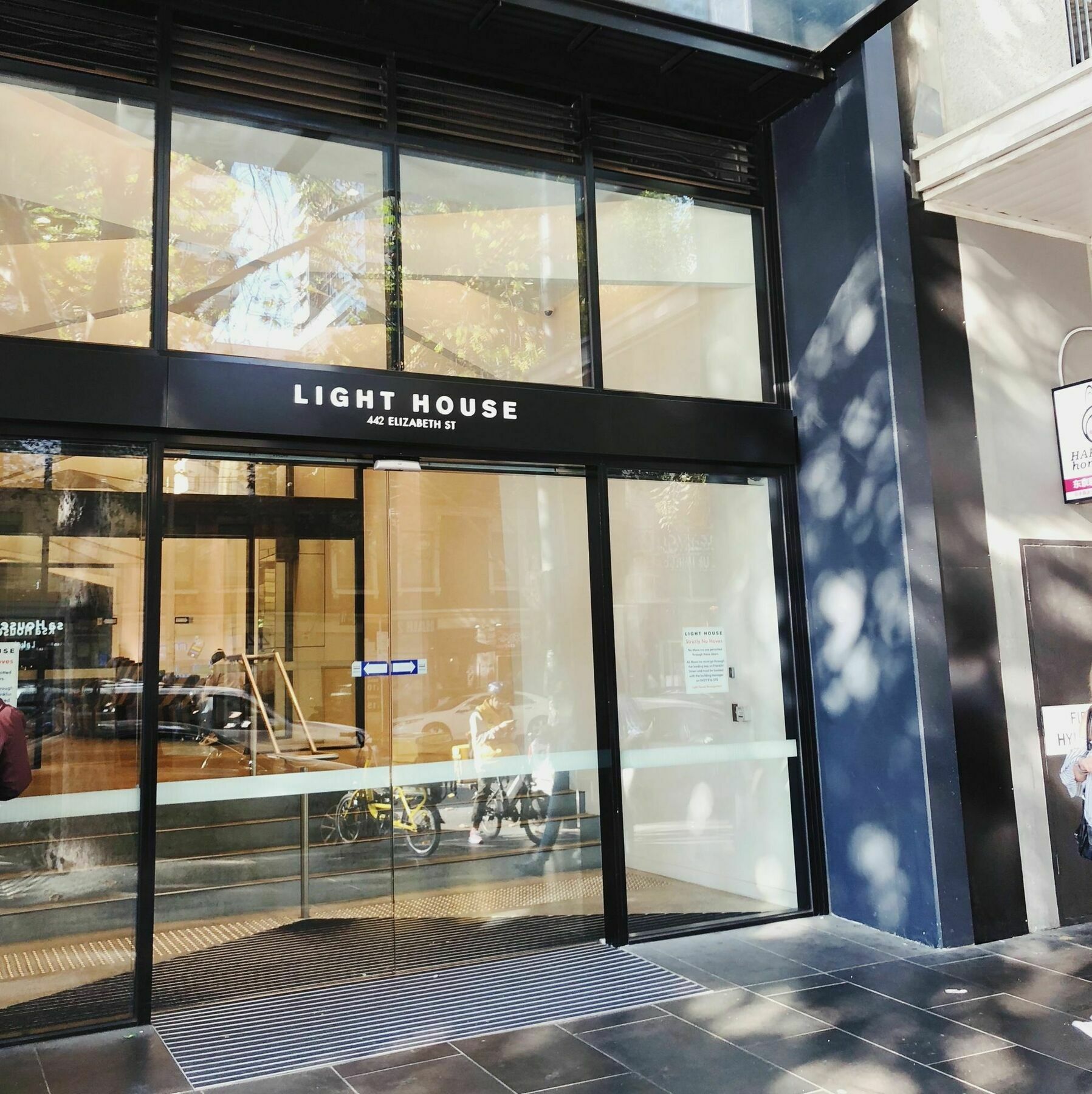Hfn Cbd Apartment Melbourne