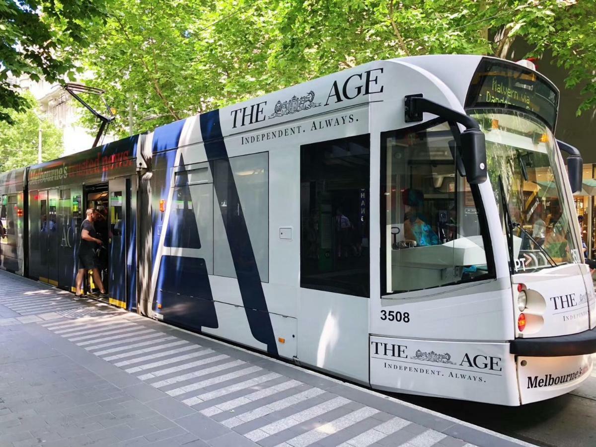 Large 2b2b Near Southern Cross Freeparking Gym Pool Melbourne
