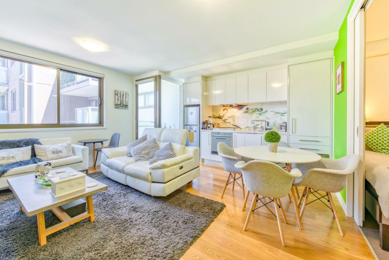 Fitzroy Lifestyle 1 Bed With Pool, Spa, Sauna & Gym Apartment
