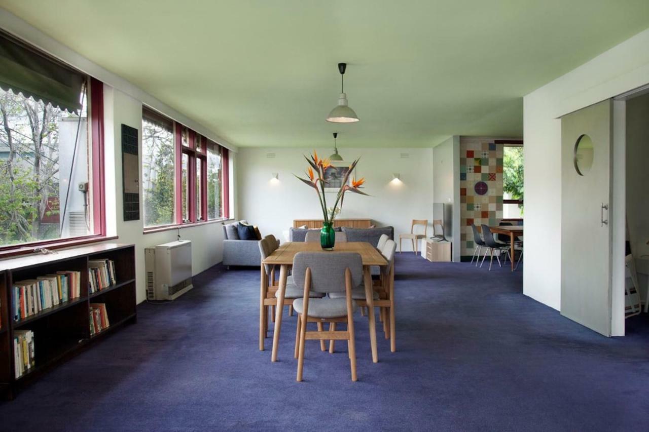 Huge Stylish Three Bedroom With Pool Apartment *