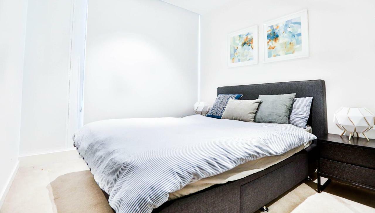 South Yarra Claremont * Melbourne