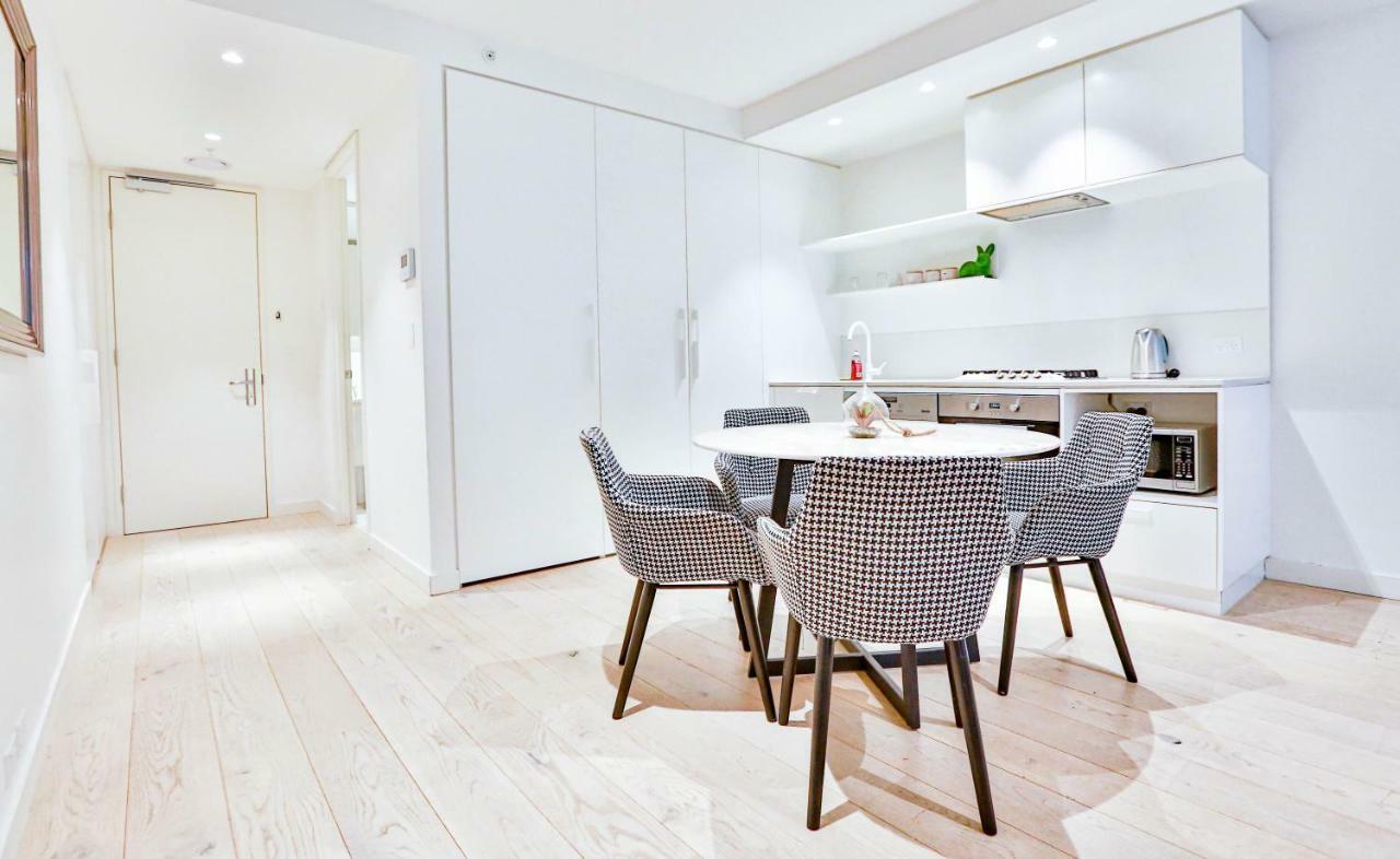 South Yarra Claremont * Melbourne