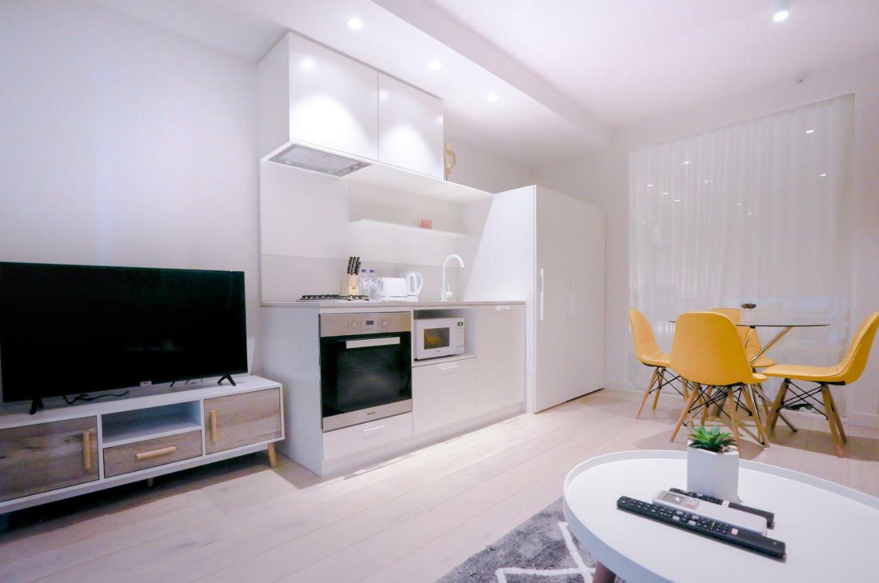 South Yarra Claremont *