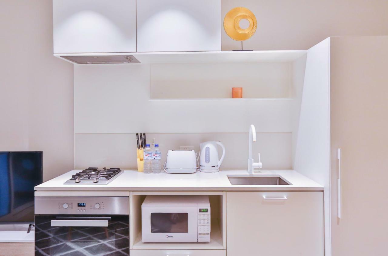 South Yarra Claremont Apartment