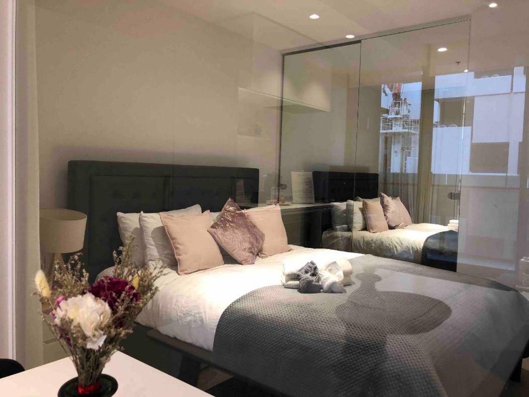 Apartment South Yarra Claremont Melbourne
