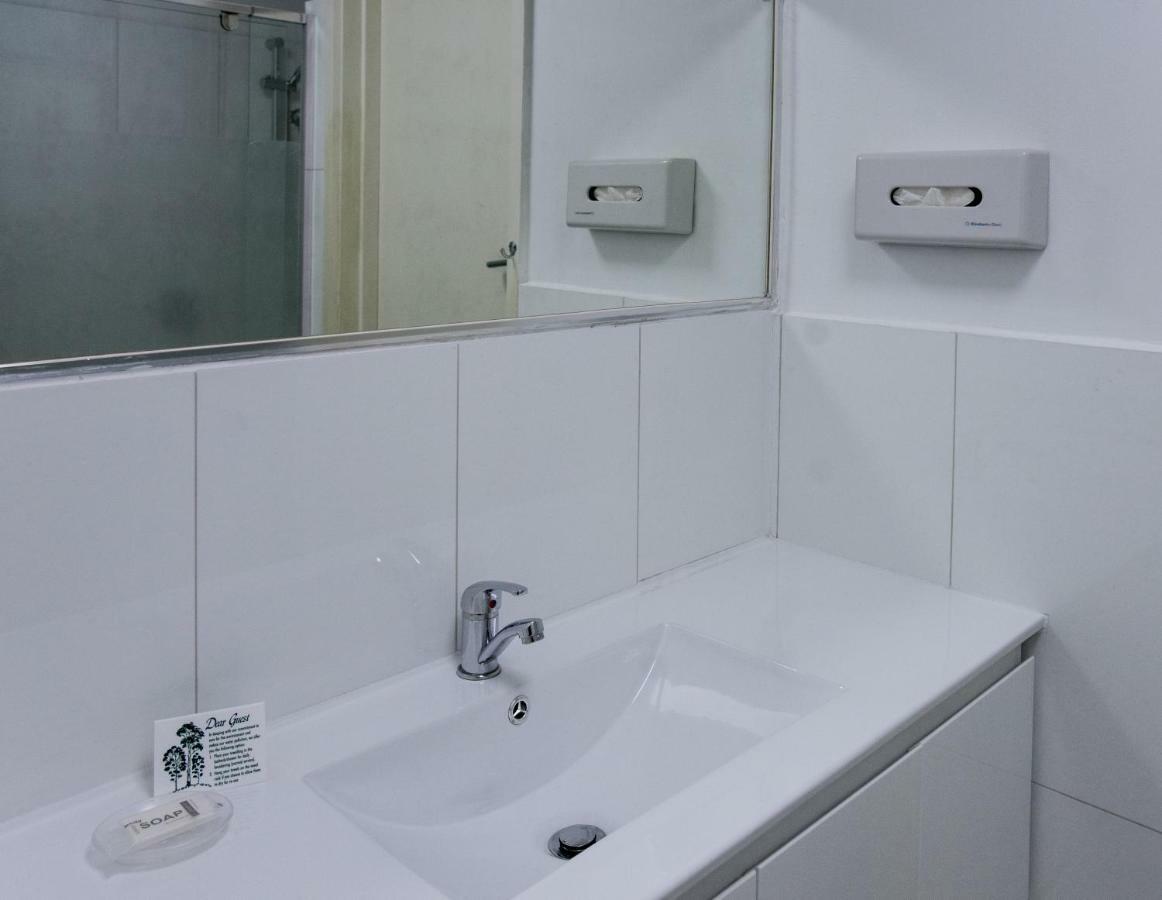 Heights Serviced 4*