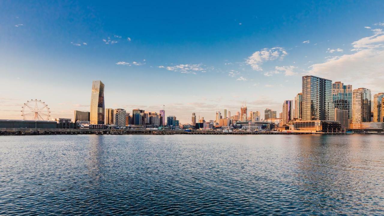 Docklands Waterfront Luxury * Melbourne