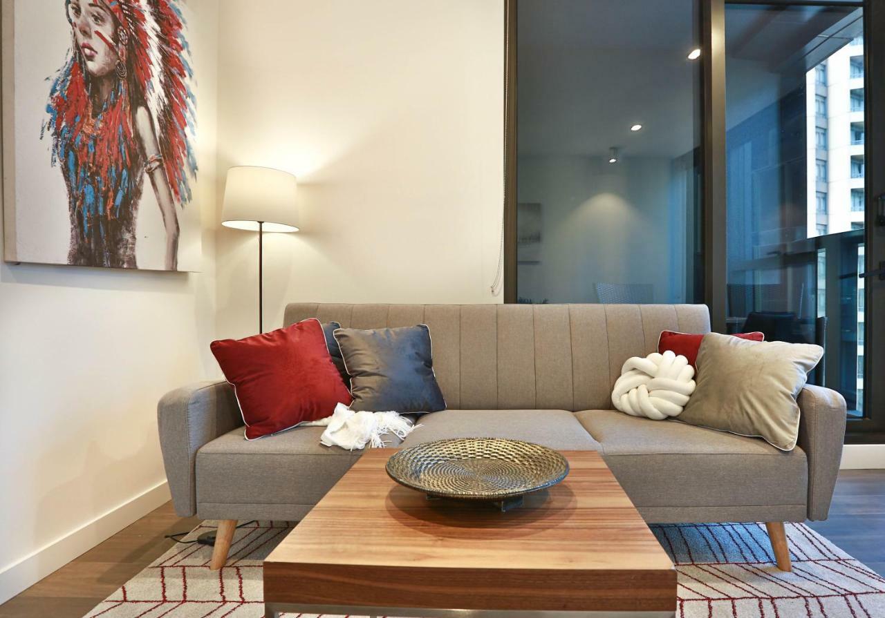 Conservatory Apt In The Heart Of Cbd With Pool And Gym *