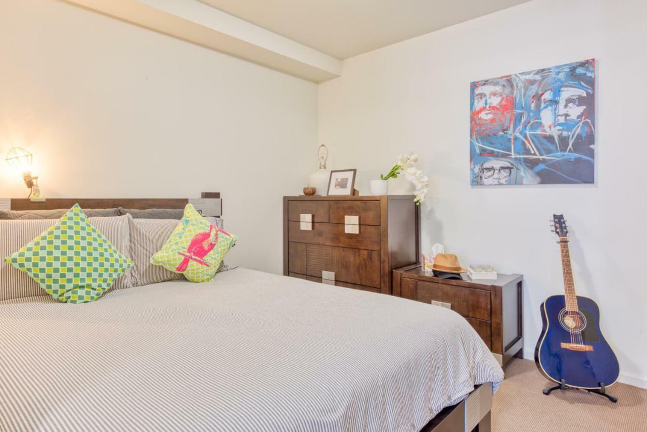 Fitzroy Lifestyle 1 Bed With Pool, Spa, Sauna & Gym Melbourne