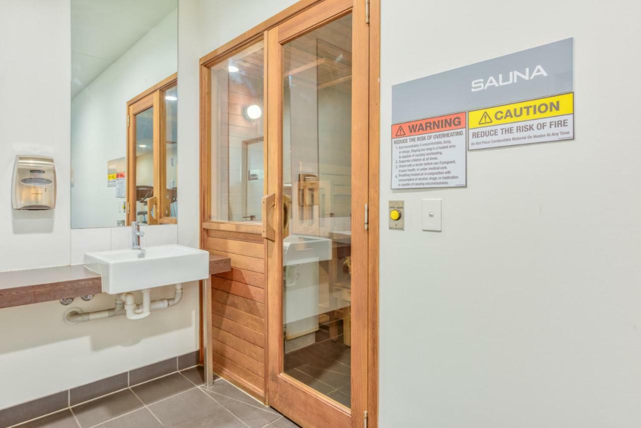 Fitzroy Lifestyle 1 Bed With Pool, Spa, Sauna & Gym *