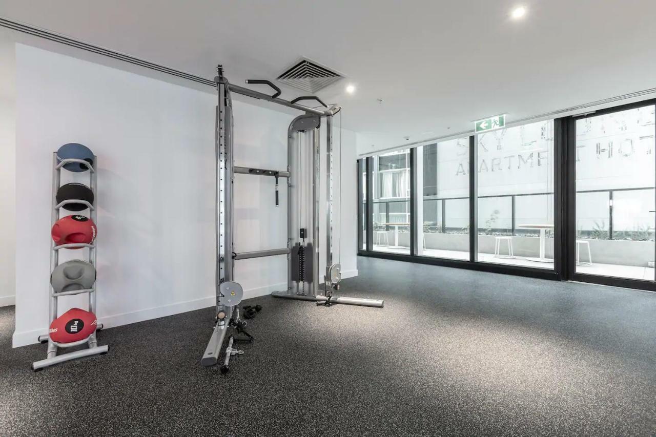 Level64-cbd Tallest Residential Building-sea View Apartment Melbourne