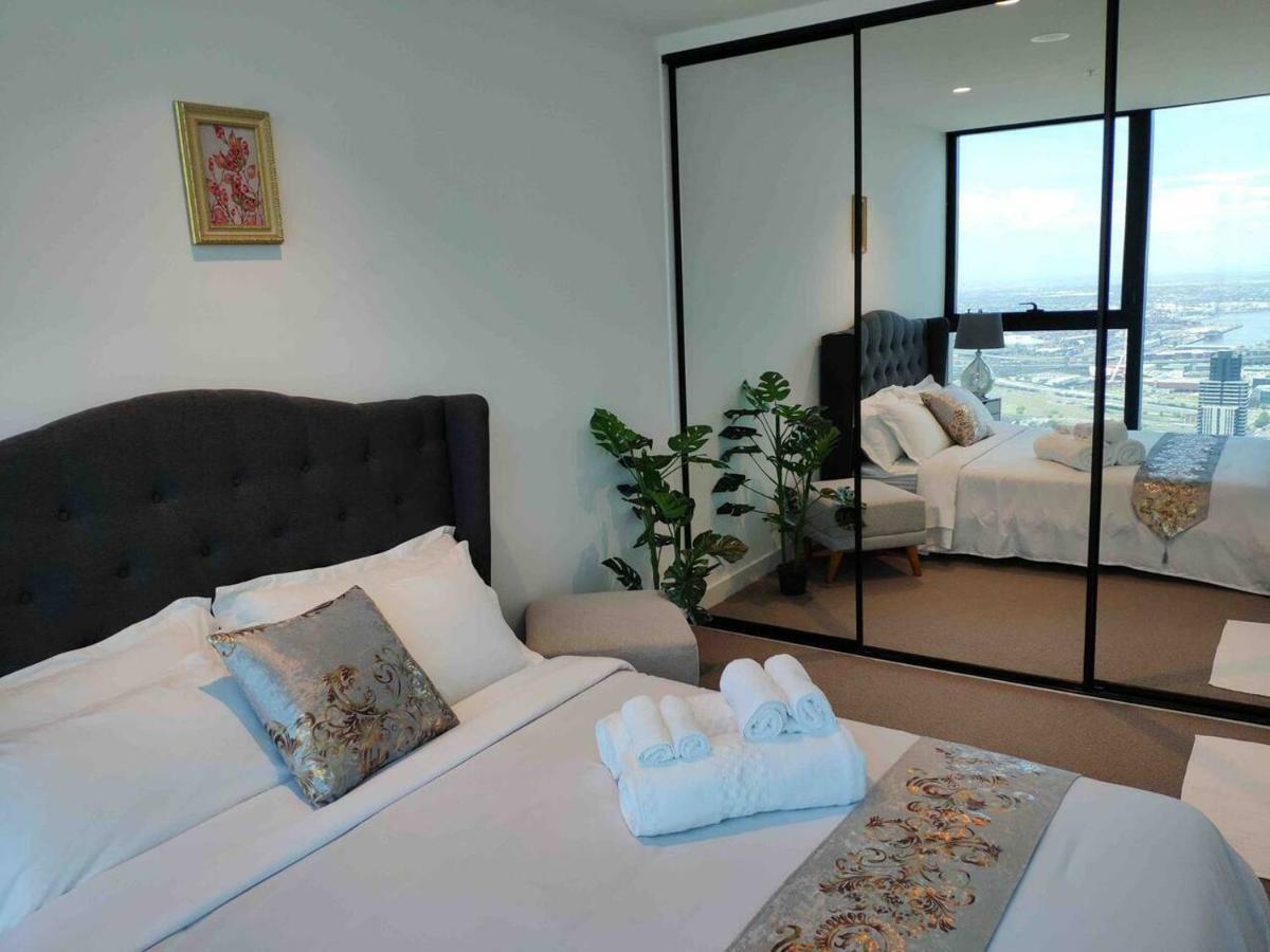 Level64-cbd Tallest Residential Building-sea View Melbourne