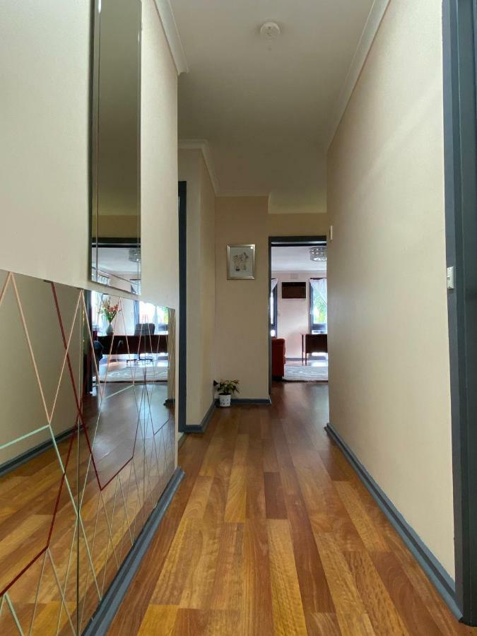 Holiday home Entire Hume House Melbourne