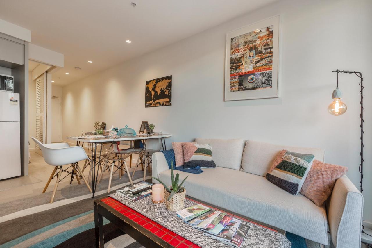 Luxurious Riverside Style Apartment☆pool☆spa☆gym☆rooftop With Views Apartment Melbourne