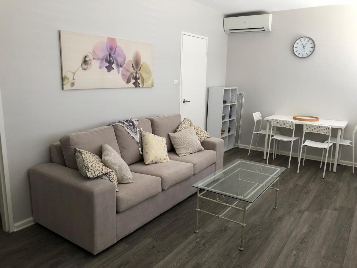 Apartment 1 Bedroom Unit In Heart Of Elsternwick Melbourne
