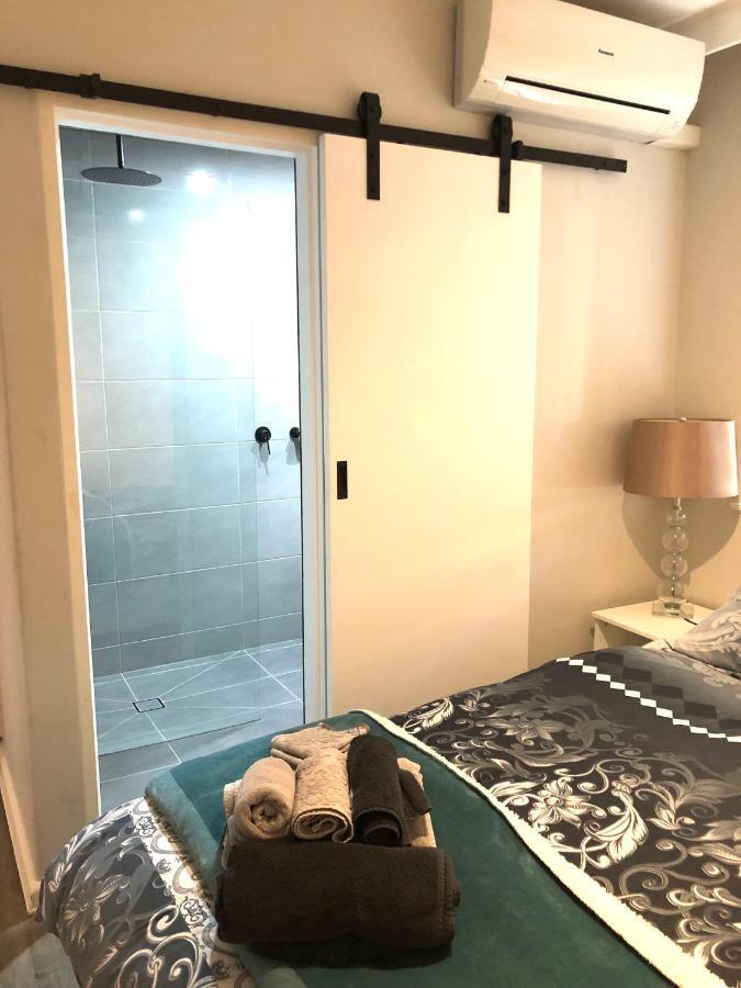 1 Bedroom Unit In Heart Of Elsternwick Melbourne