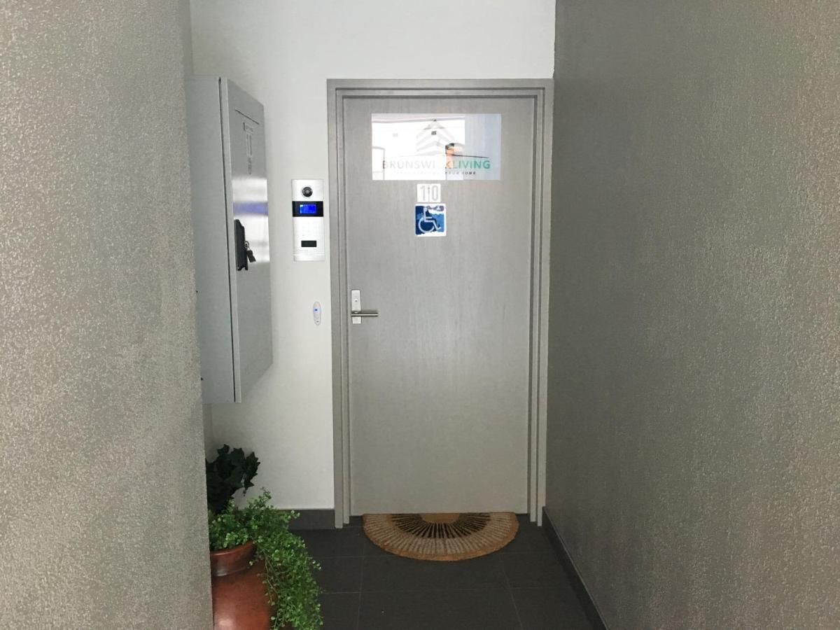 U1 Brunswick Living Ground Floor Patio Close To And Cbd Free Wifi Tram At Doorstep Apartment *