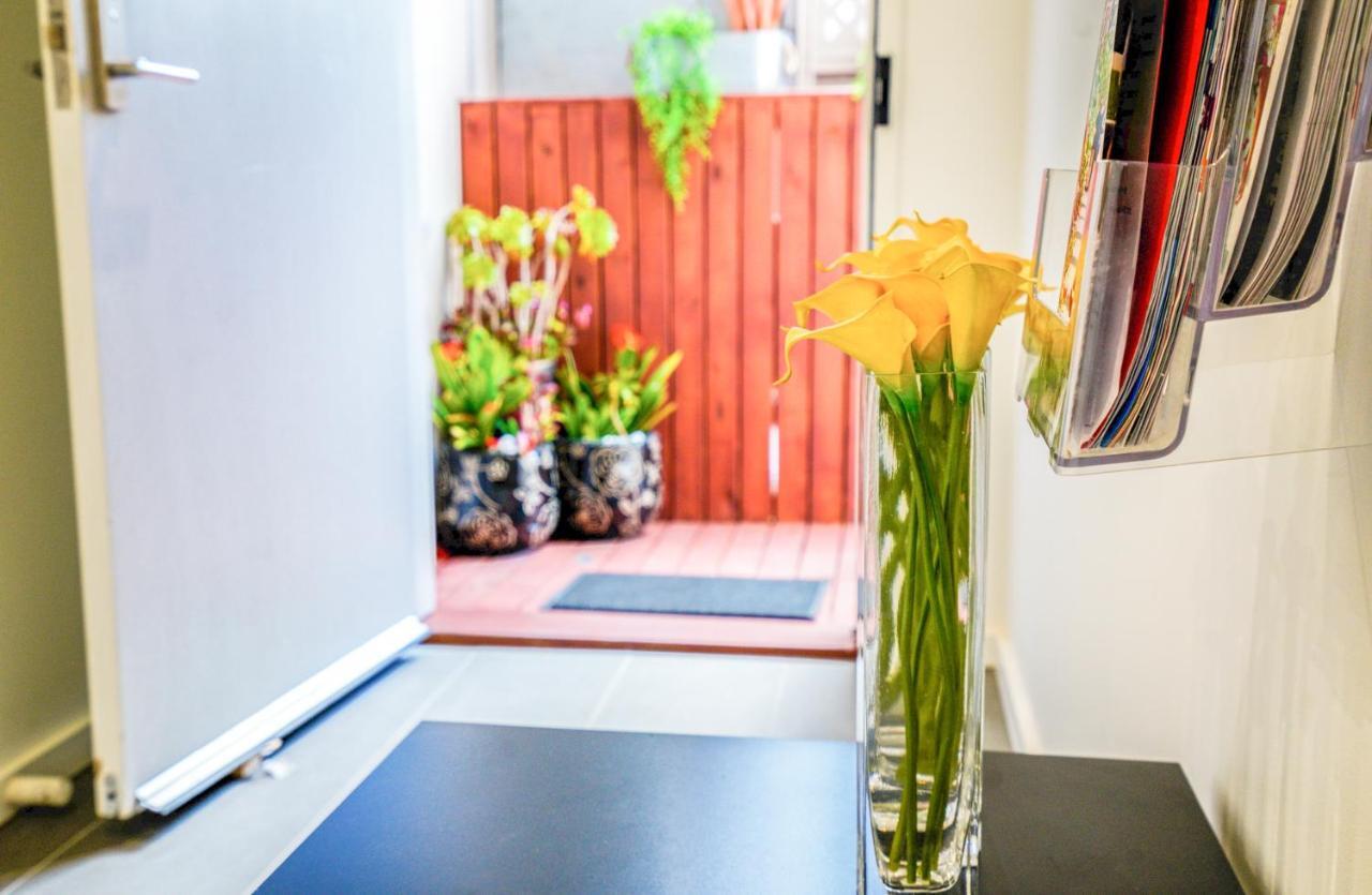 U1 Brunswick Living Ground Floor Patio Close To And Cbd Free Wifi Tram At Doorstep Apartment *