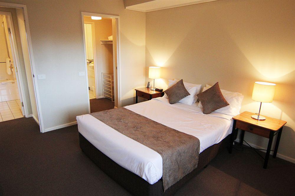 Paramount 4* Melbourne