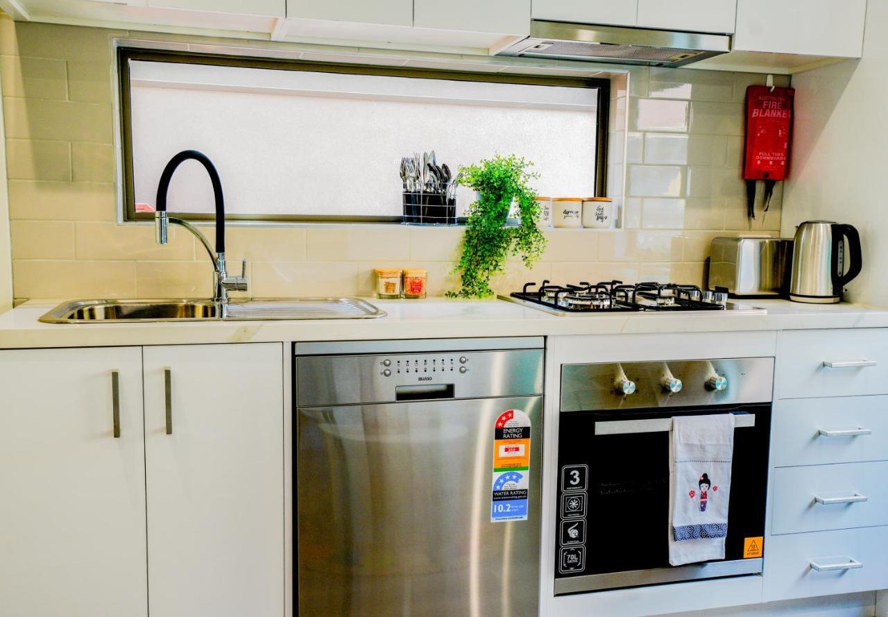 Apartment U1 Brunswick Living Ground Floor Patio Close To And Cbd Free Wifi Tram At Doorstep Melbourne