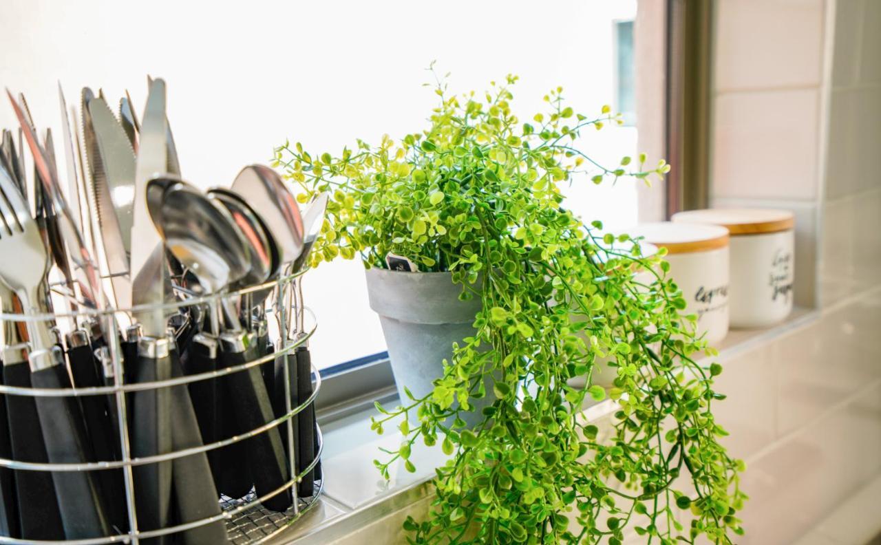 U1 Brunswick Living Ground Floor Patio Close To And Cbd Free Wifi Tram At Doorstep
