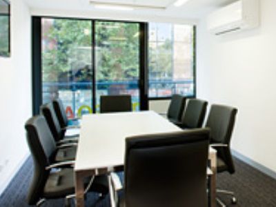 Tempo - Queen St 4*