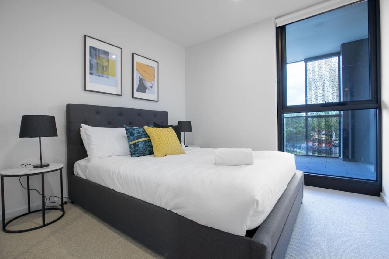 Designer 2br With Carpark Monash Uni@caulfield