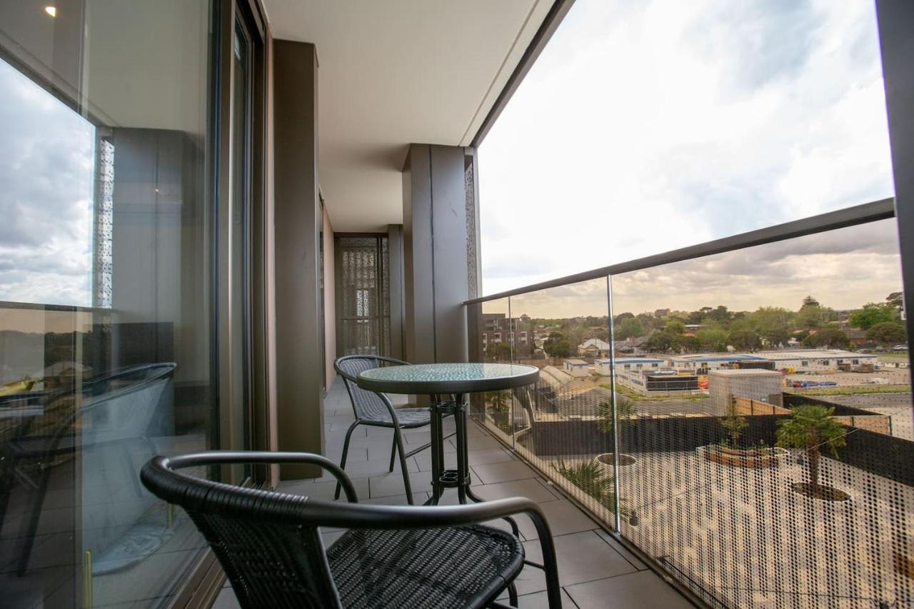 Apartment Designer 2br With Carpark Monash Uni@caulfield Melbourne