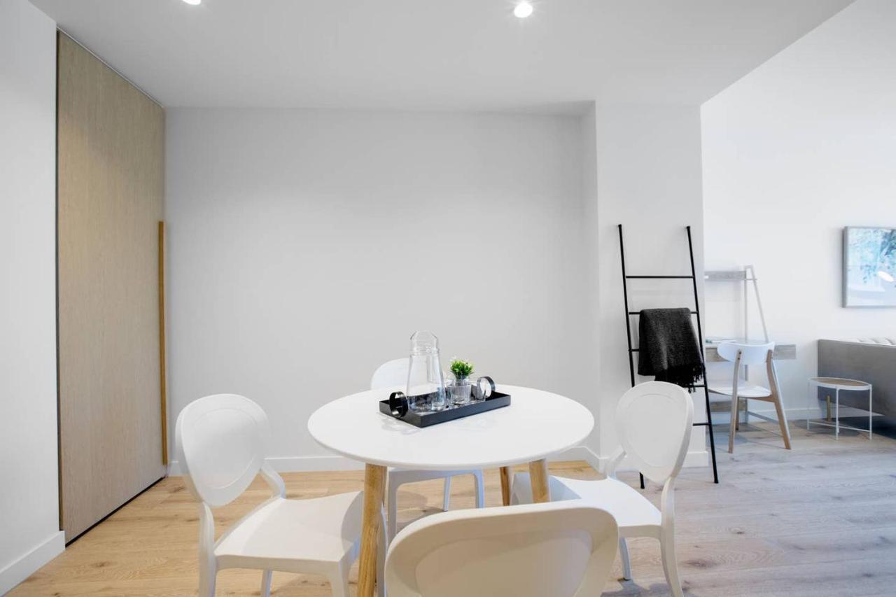 Warm Nest Location@collins Apartment Melbourne