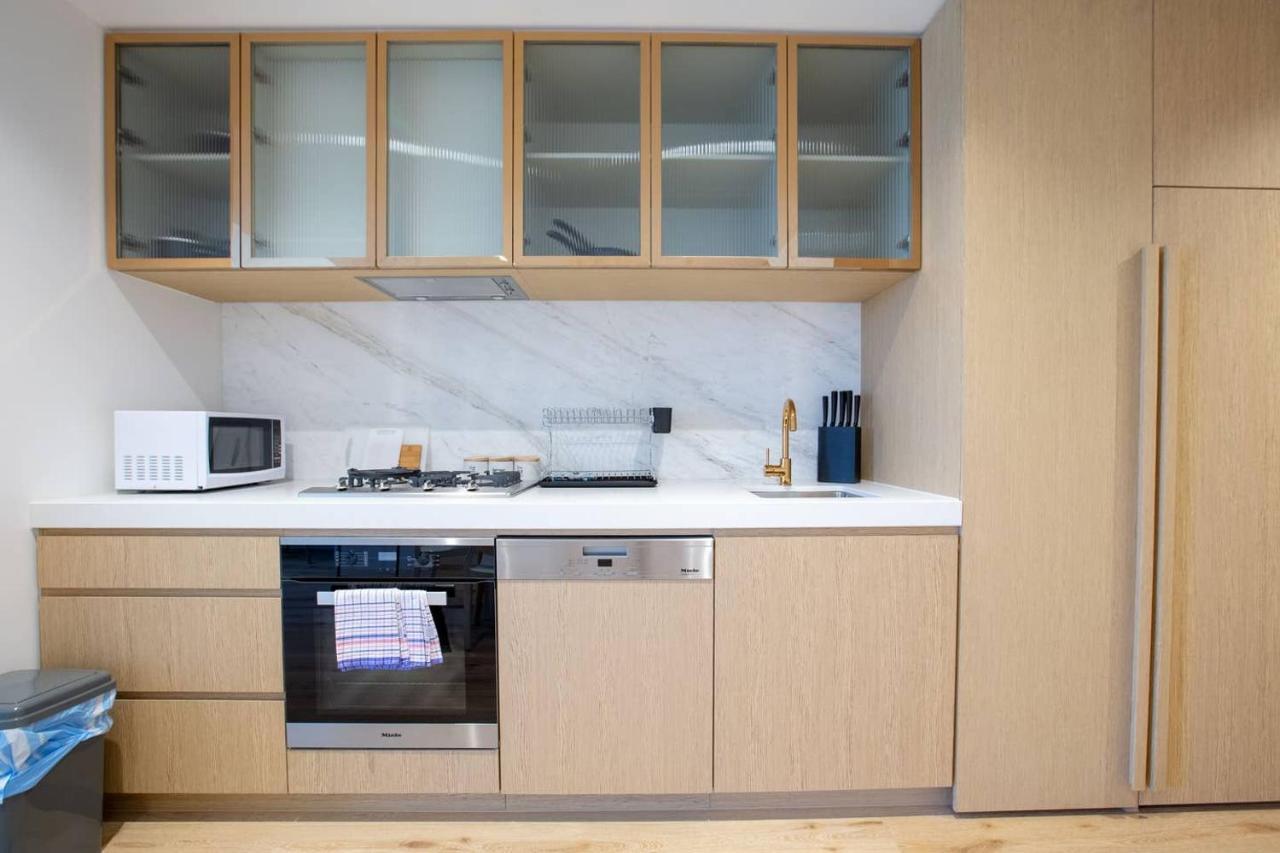 Apartment Warm Nest Location@collins *