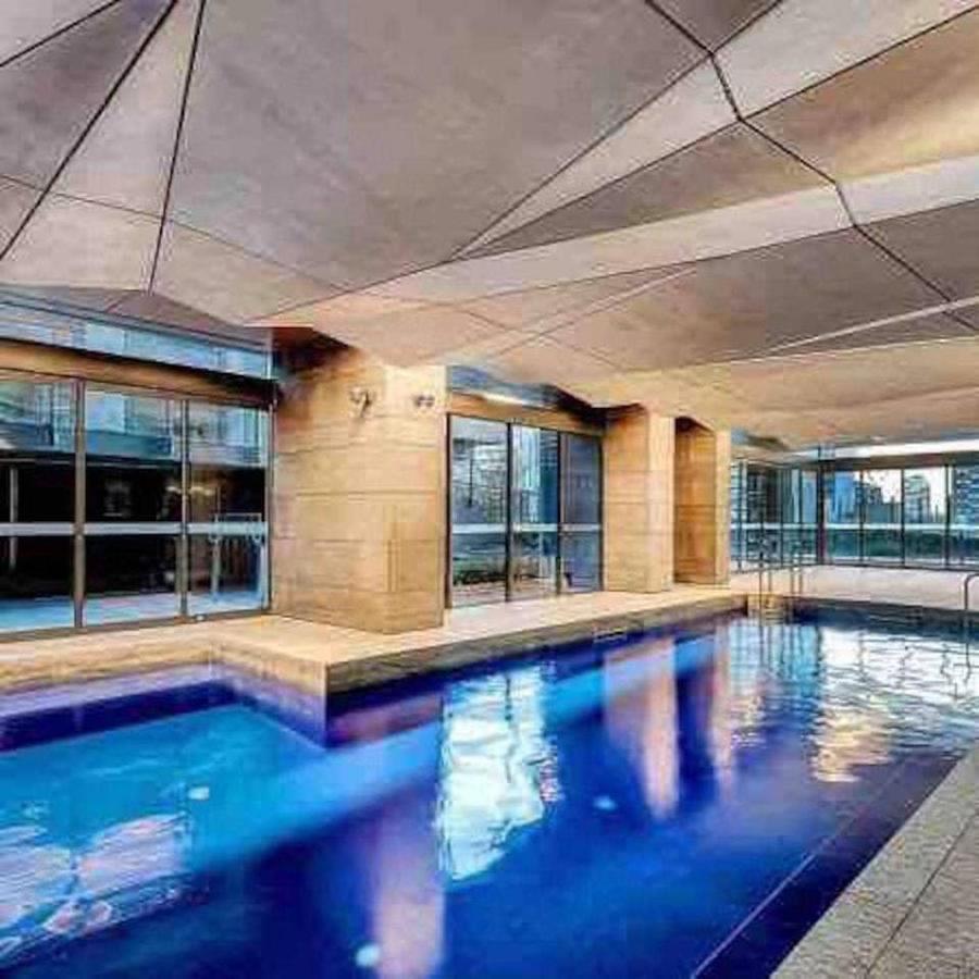 Cozy Gem With Poolgym In Mel Cbd@southerncross Apartment
