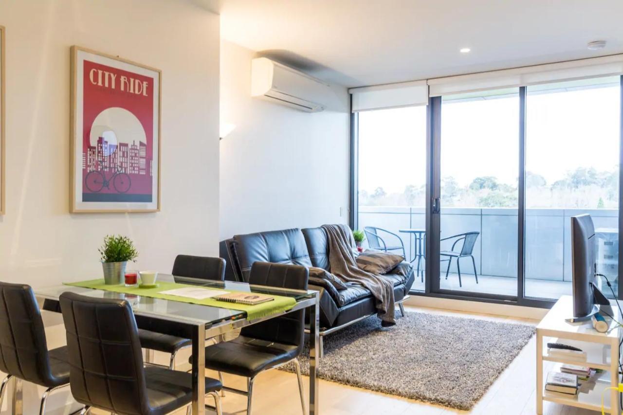 Apartment Modern 1 Bedroom In Tranquil Parklands *