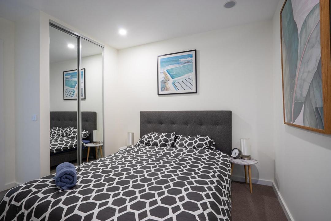 Bond Quarter Loft *