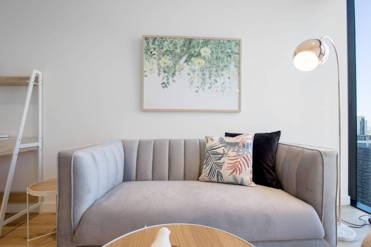 Apartment Warm Nest Location@collins *