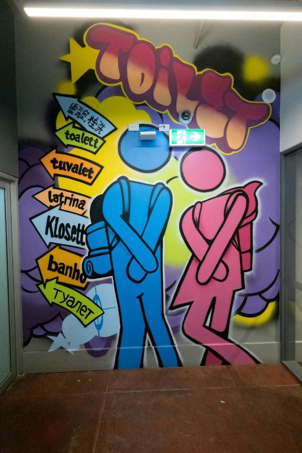 Yha * Melbourne