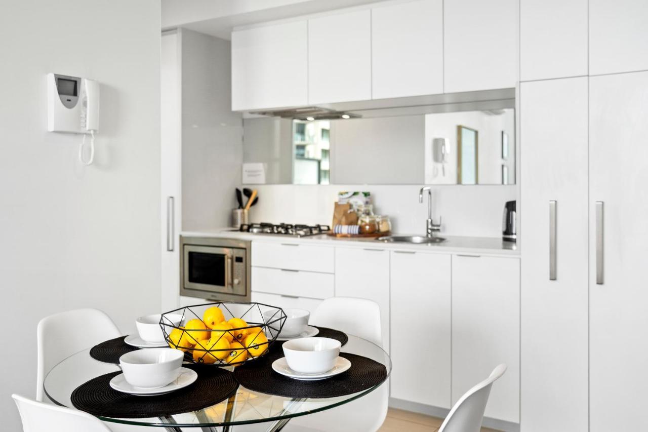 Complete Host Tiara Apartment Melbourne