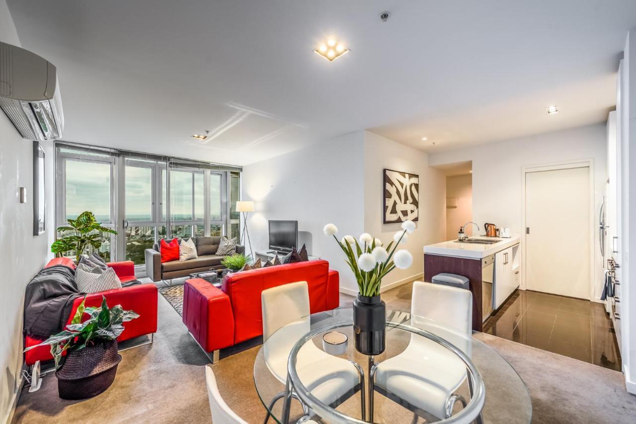 Wow On Swanston Apartment