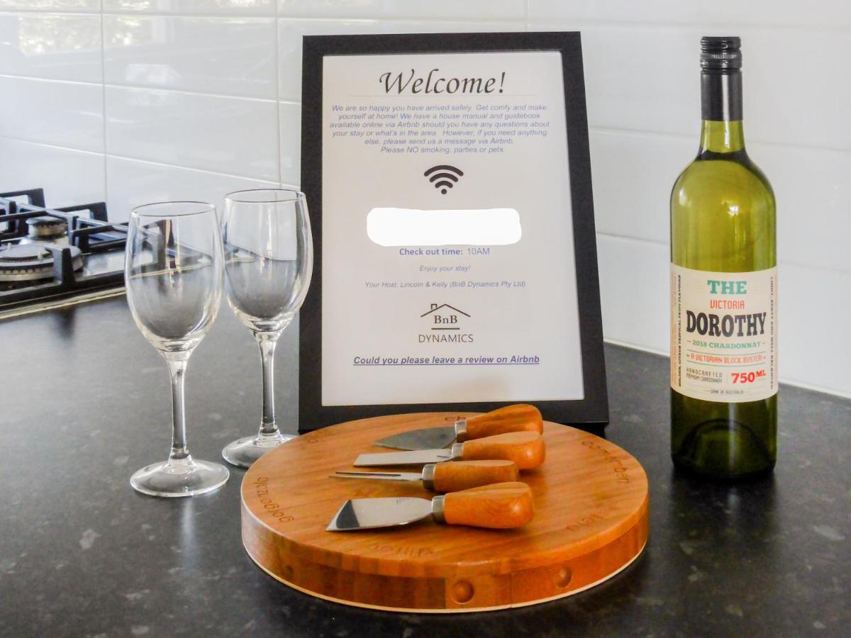 Glen Iris, Quiet Boutique 2 Bedroom Netflix, Wifi, Parking, Free Wine