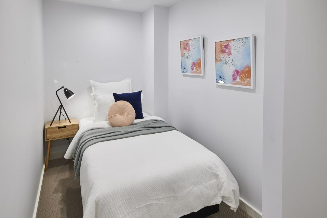 Apartment Mega Style Opus