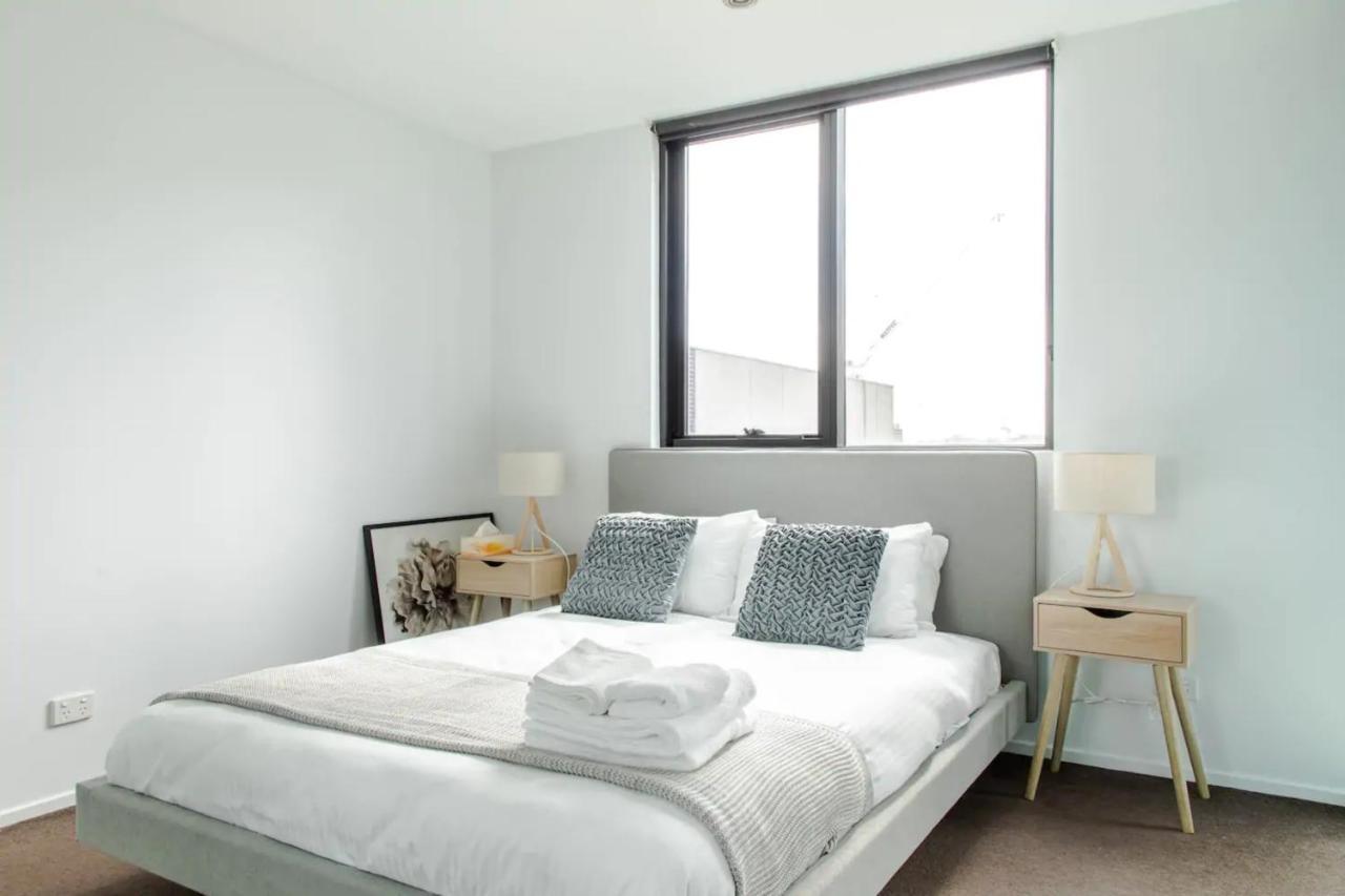 Apartment Bright 2 Bedroom With Rooftop Pool *
