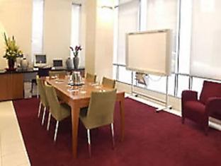 Aparthotel Limits