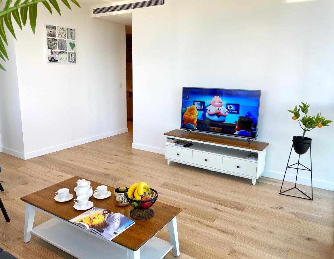 Apartment Cbd Fabulous View 2br High In The Sky On Collins